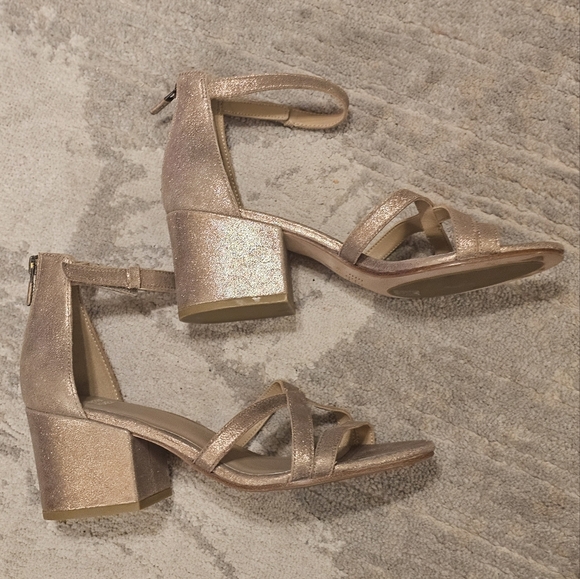 Eileen Fisher Jazzy Heel Sandals  Gold Platinum Leather Block Strap 9 - Picture 2 of 16